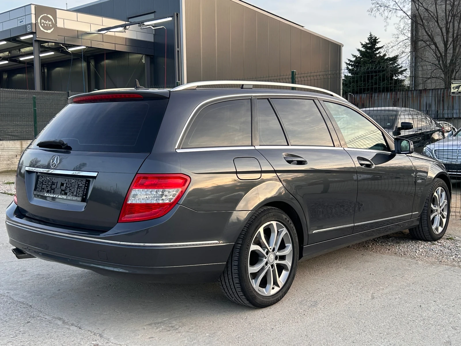 Mercedes-Benz C 220  - изображение 6