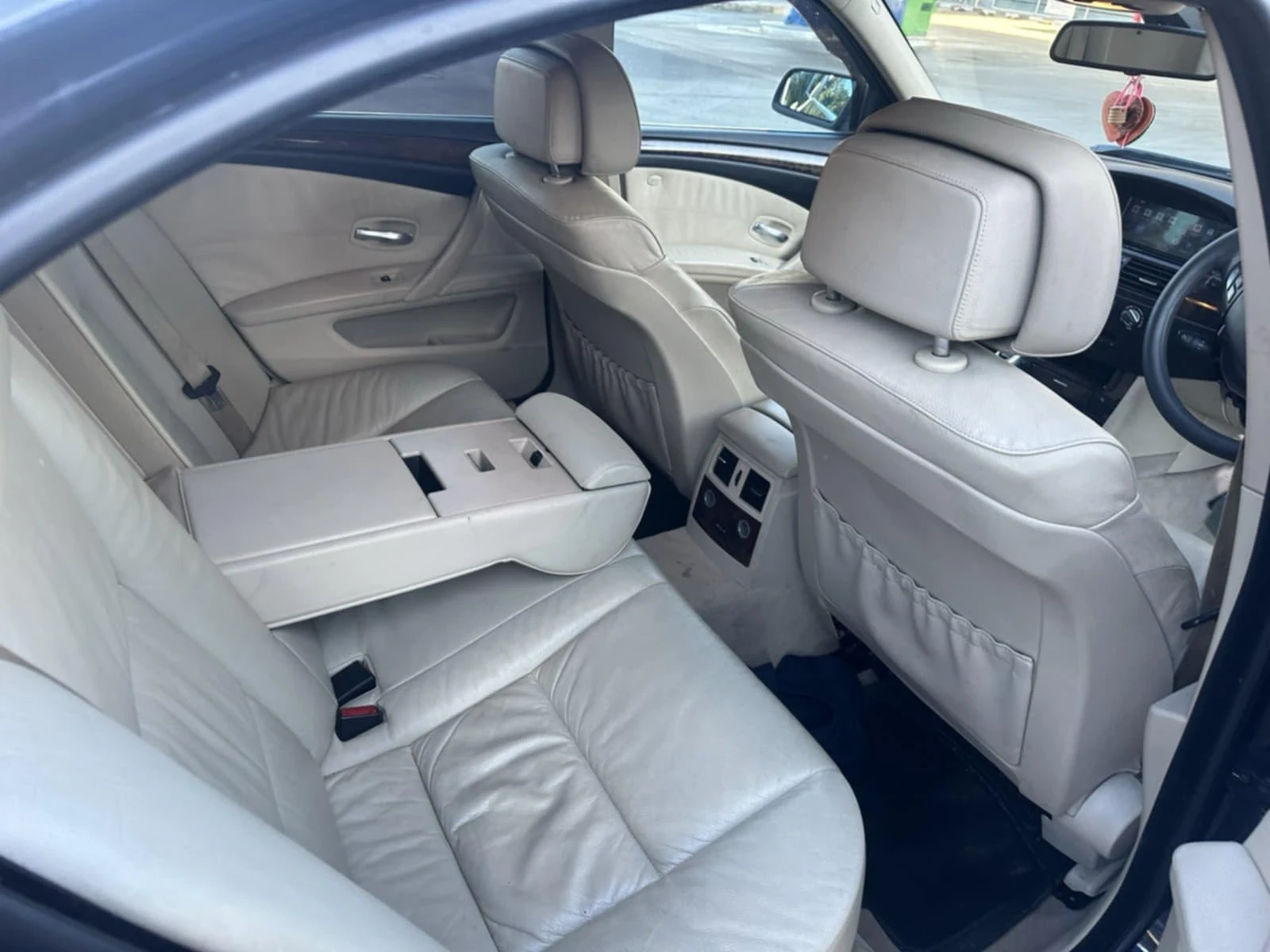 BMW 520  - изображение 5