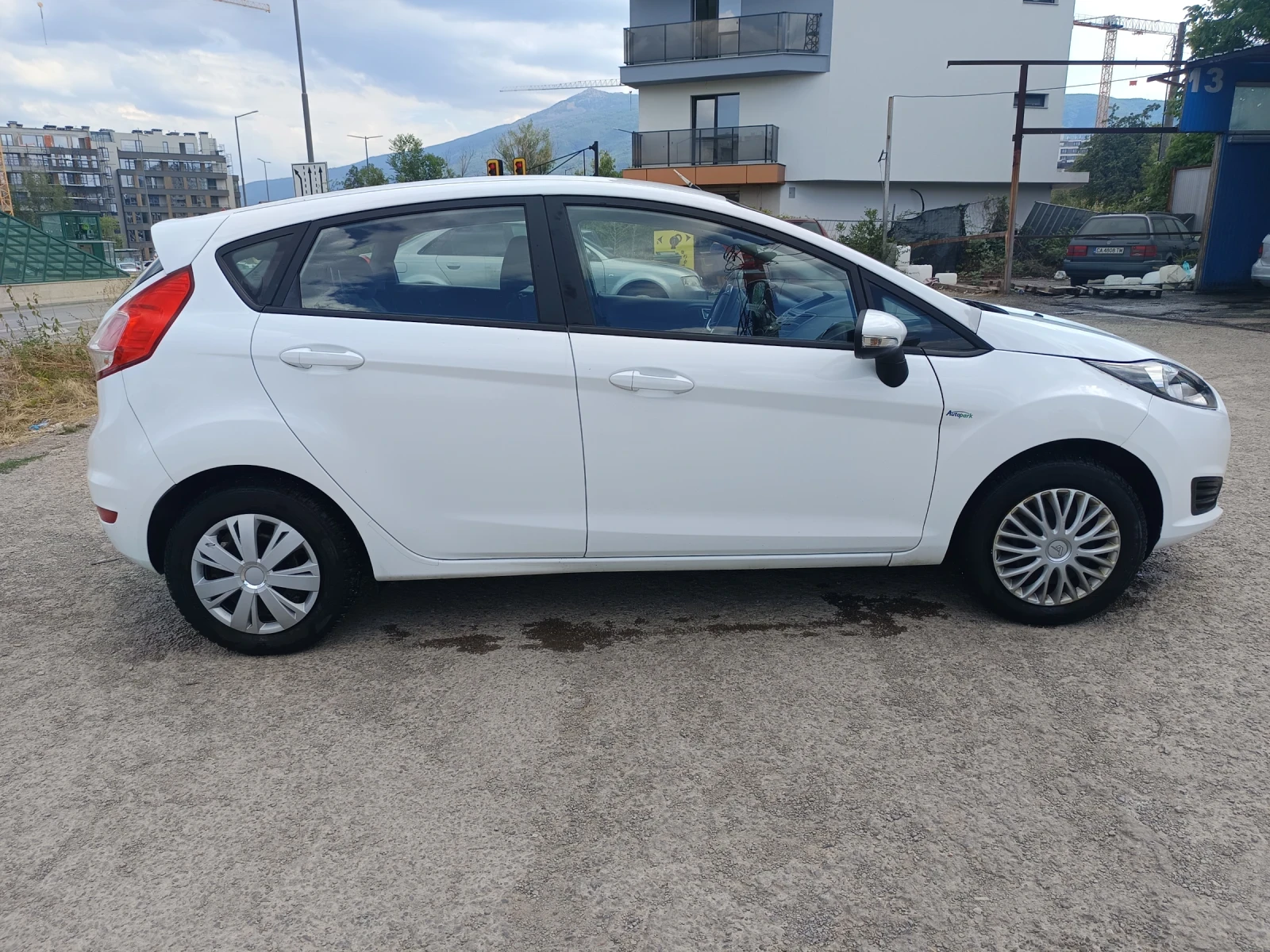 Ford Fiesta  - изображение 3