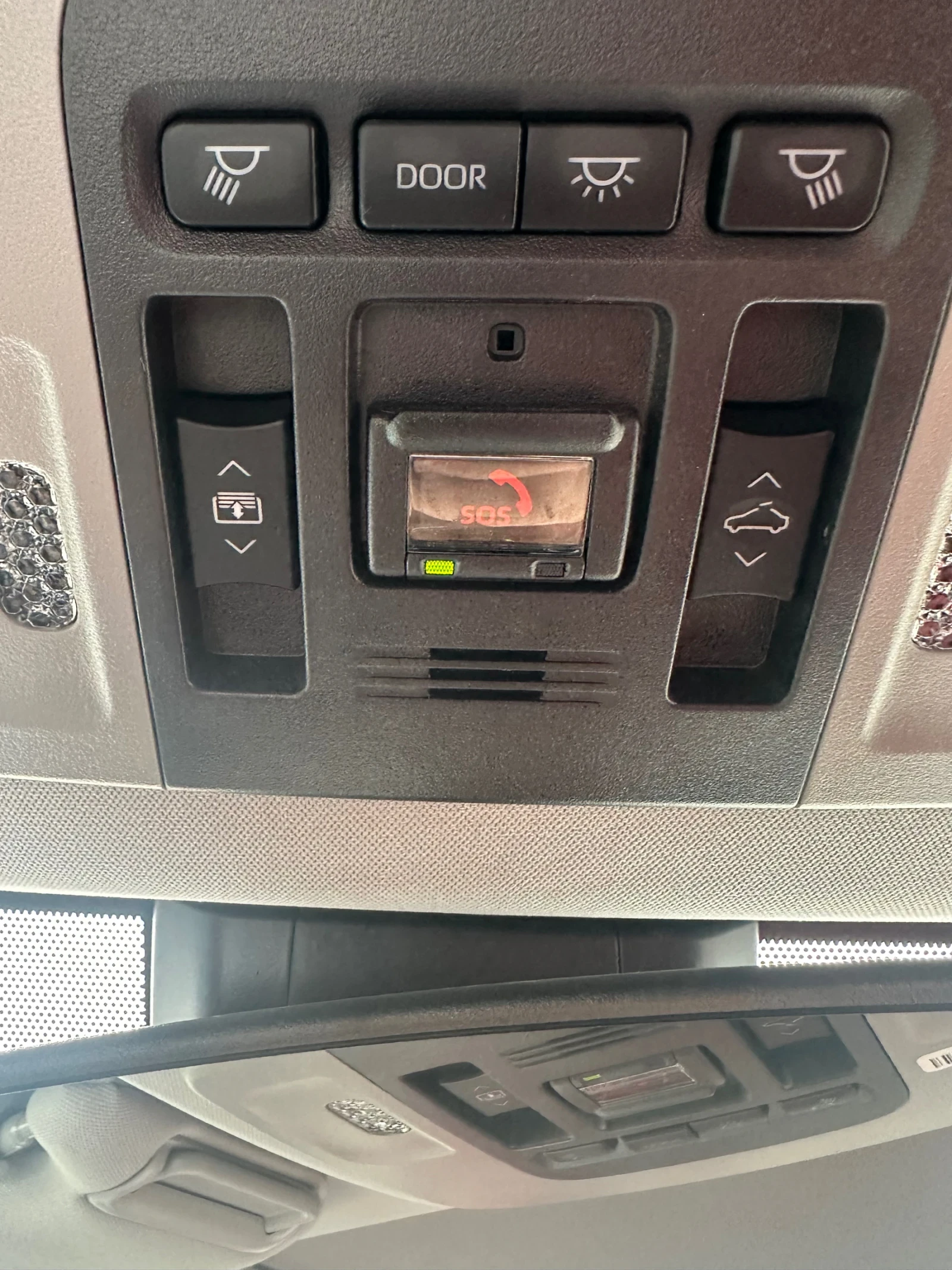 Toyota Camry XSE 4X4 | Mobile.bg   12