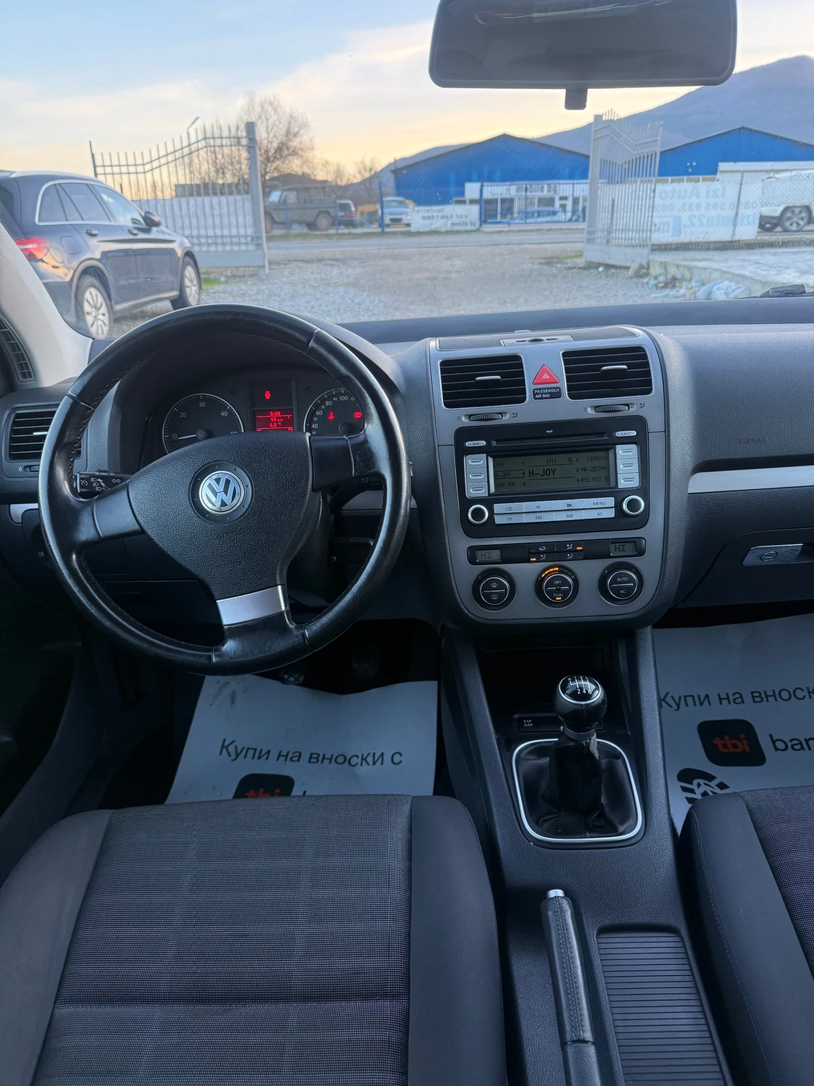 VW Golf 1.9TDI* 6скорости* ЛИЗИНГ - изображение 10