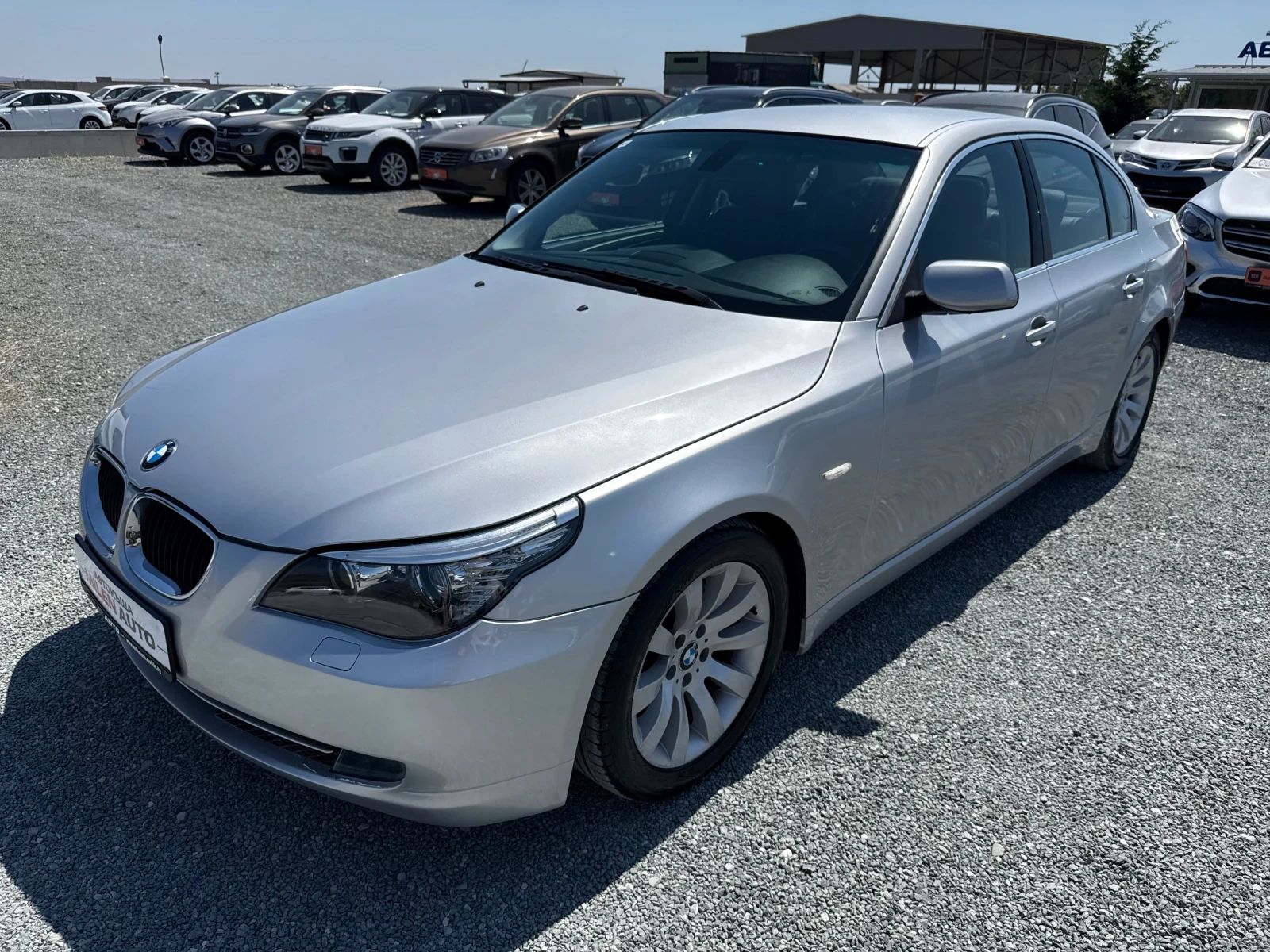 BMW 520 (KATO НОВА)