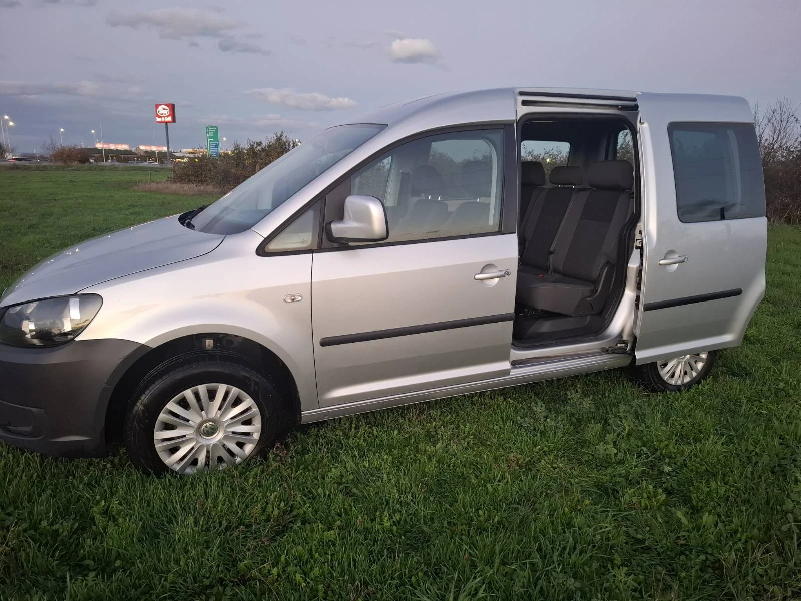 VW Caddy 1.6TDI | Mobile.bg � ����������� 4