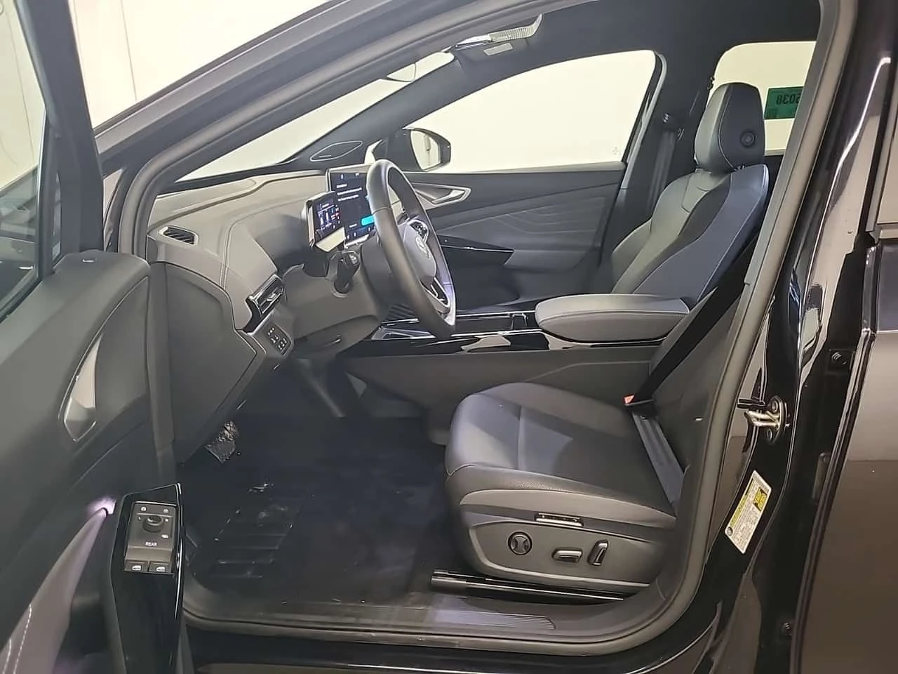 VW ID.4 PRO S * PANORAMA* ОБДУХВАНЕ* LANE ASSIST* CARFAX , снимка 9 - Автомобили и джипове - 53782348