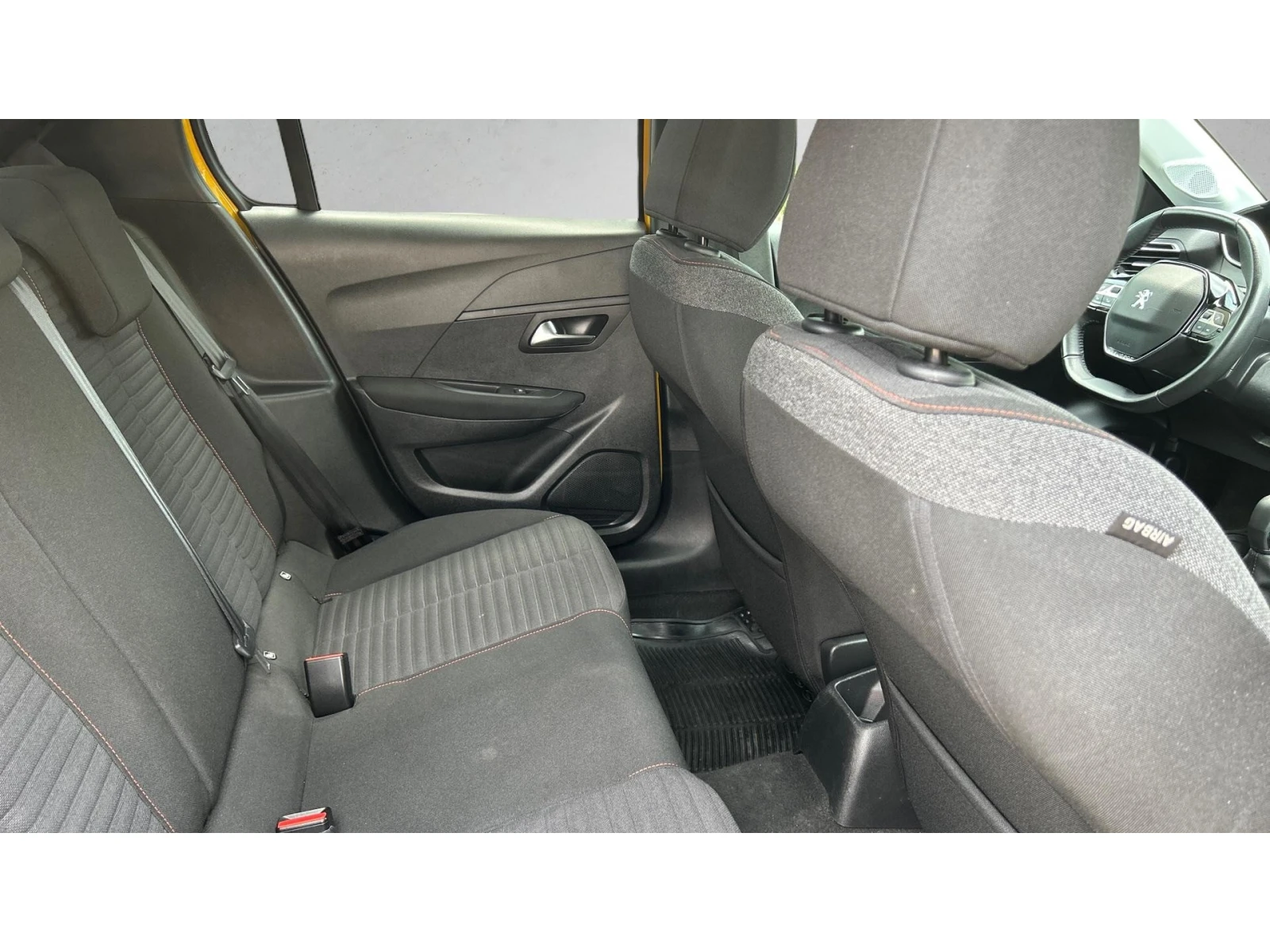 Peugeot 208 1.2i Allure, Месечна вноска от 130  , снимка 7 - Автомобили и джипове - 54224446