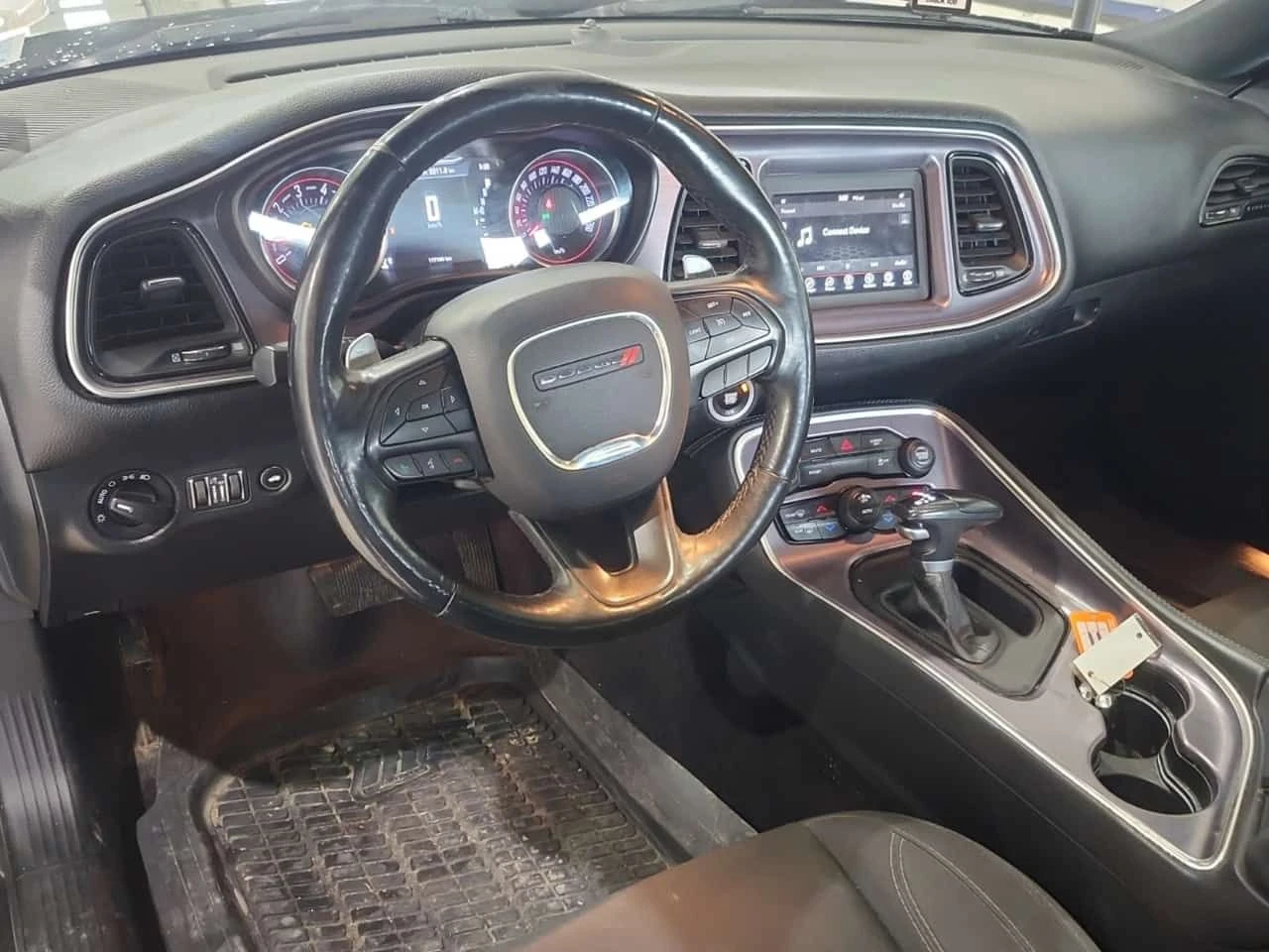 Dodge Challenger SXT| PANORAMA| 2 КЛЮЧА| ПОДГРЕВИ| , снимка 9 - Автомобили и джипове - 54256860