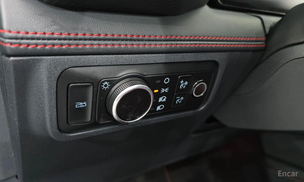 Ford Mustang 2.3* ECO* BOOST* PREMIUM* BREMBO* ОБДУХВАНЕ* КАМЕР, снимка 12 - Автомобили и джипове - 54305113