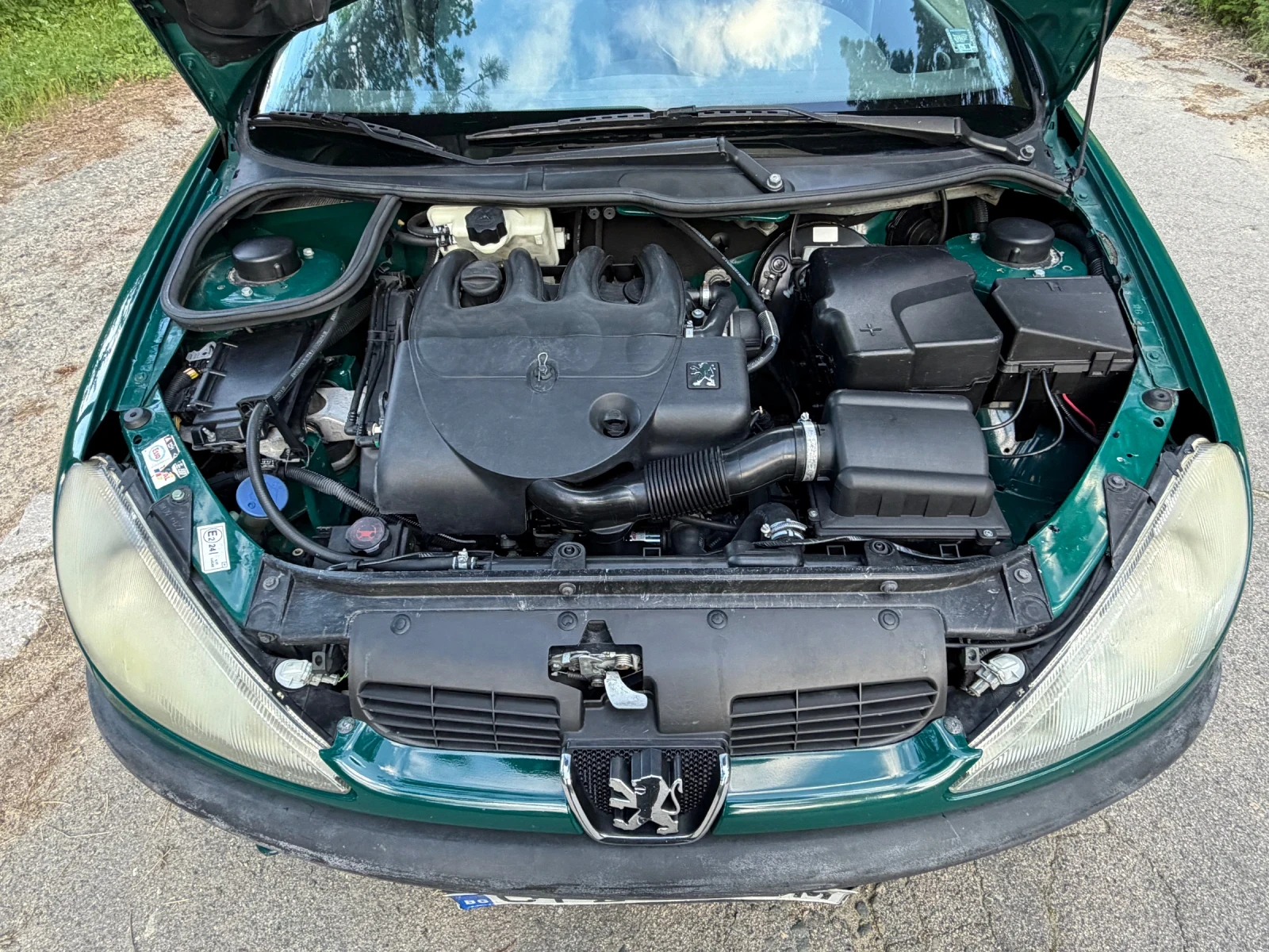 Peugeot 206 1.9 D, снимка 13 - Автомобили и джипове - 54597983