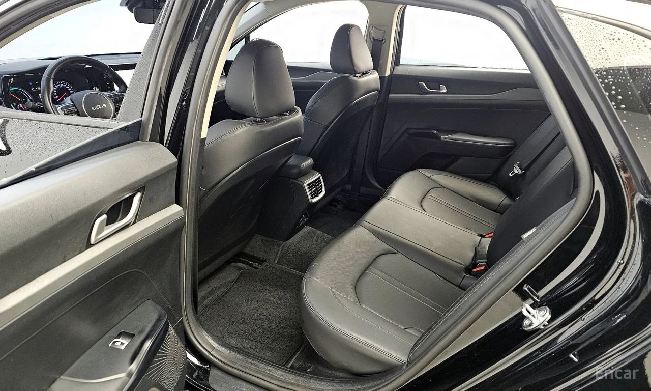 Kia Stinger HYBRID* TRENDY* �������* 360������* LANE* ASSIST*  | Mobile.bg � ����������� 16