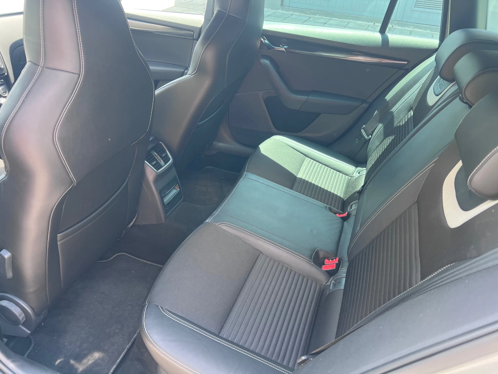 Skoda Octavia TOP VRS , снимка 15 - Автомобили и джипове - 54924929
