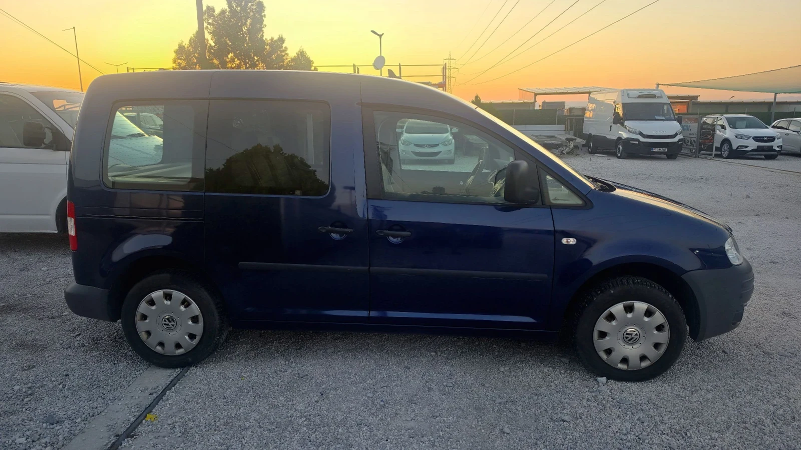 VW Caddy 1.9TDI.Клима.Пътник.ТОПсъстояние., снимка 4 - Автомобили и джипове - 55081451