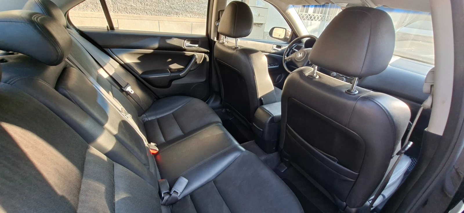 Honda Accord фейслифт, снимка 13 - Автомобили и джипове - 55124288