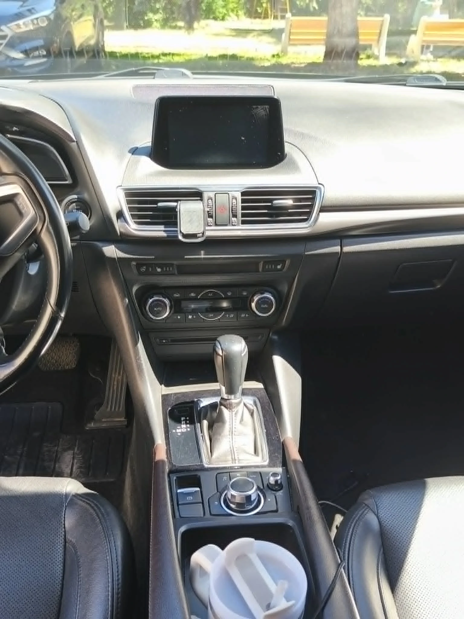 Mazda 3, снимка 13 - Автомобили и джипове - 55162797