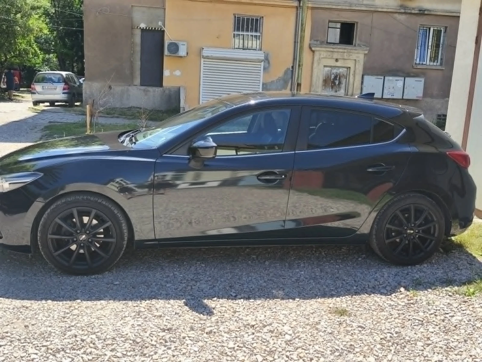 Mazda 3, снимка 2 - Автомобили и джипове - 55162797