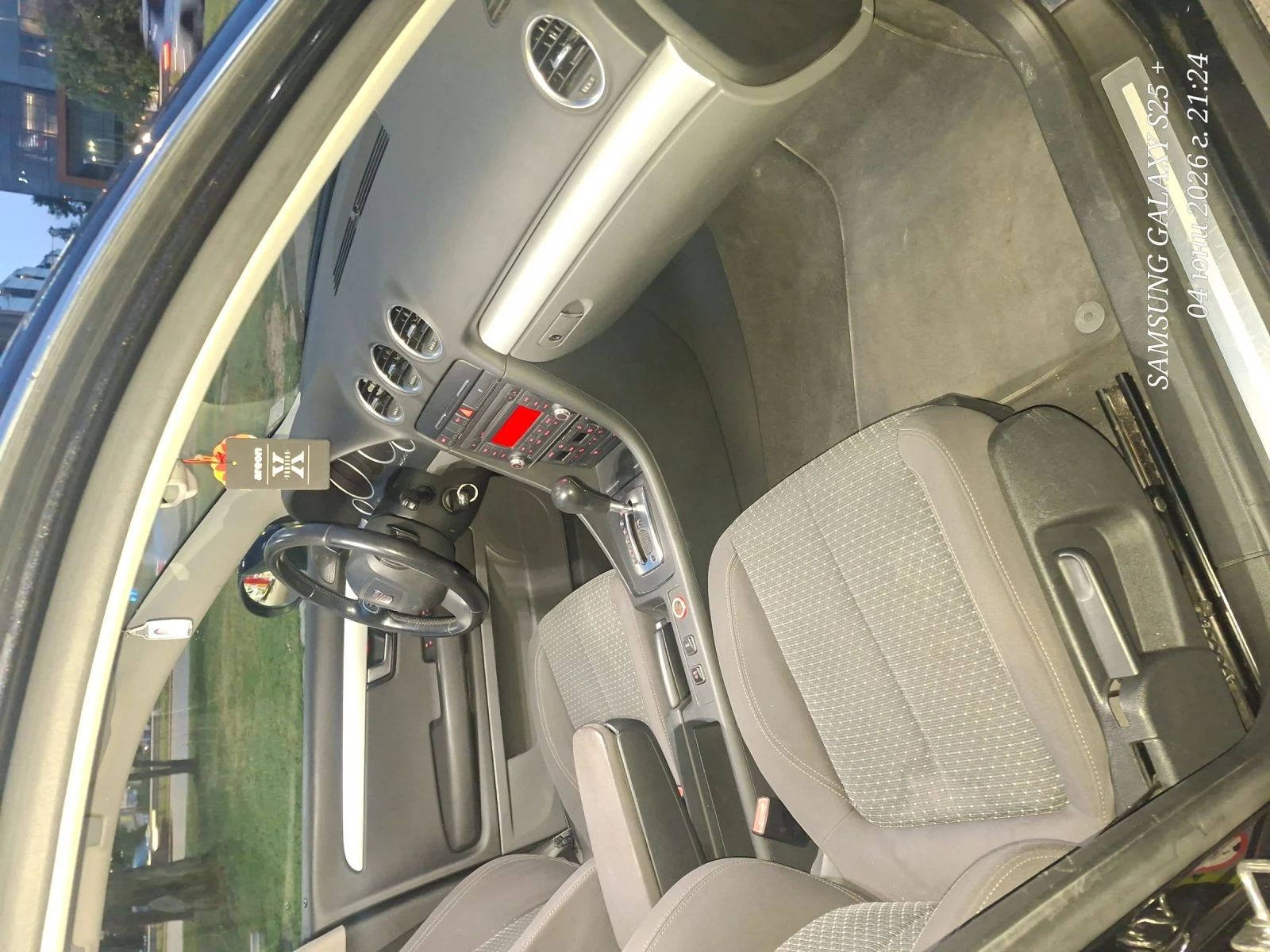 Seat Exeo 2.0TDI 143 kn AVTOMATIC , снимка 16 - Автомобили и джипове - 55237184