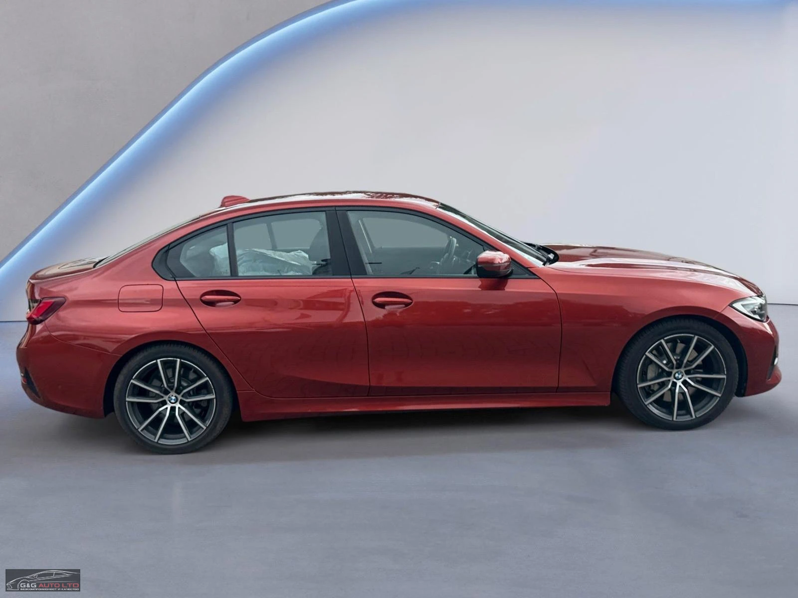 BMW 330 d/M SPORT/286HP/LED/CAM/NAVI/KLESS/652z, снимка 6 - Автомобили и джипове - 55442458