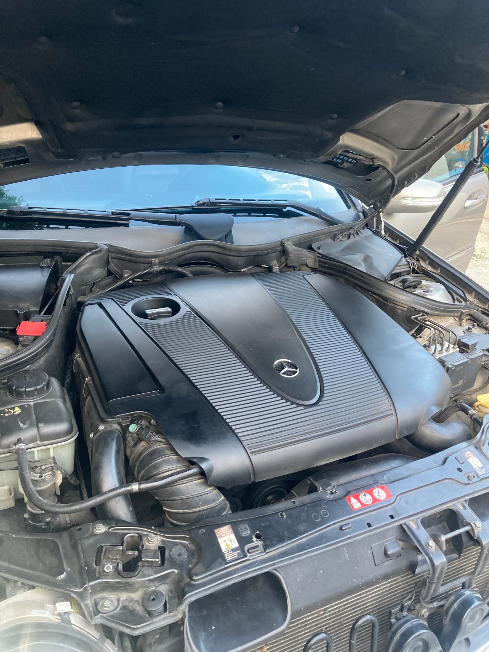 Mercedes-Benz C 220 CDI, снимка 4 - Автомобили и джипове - 55891015