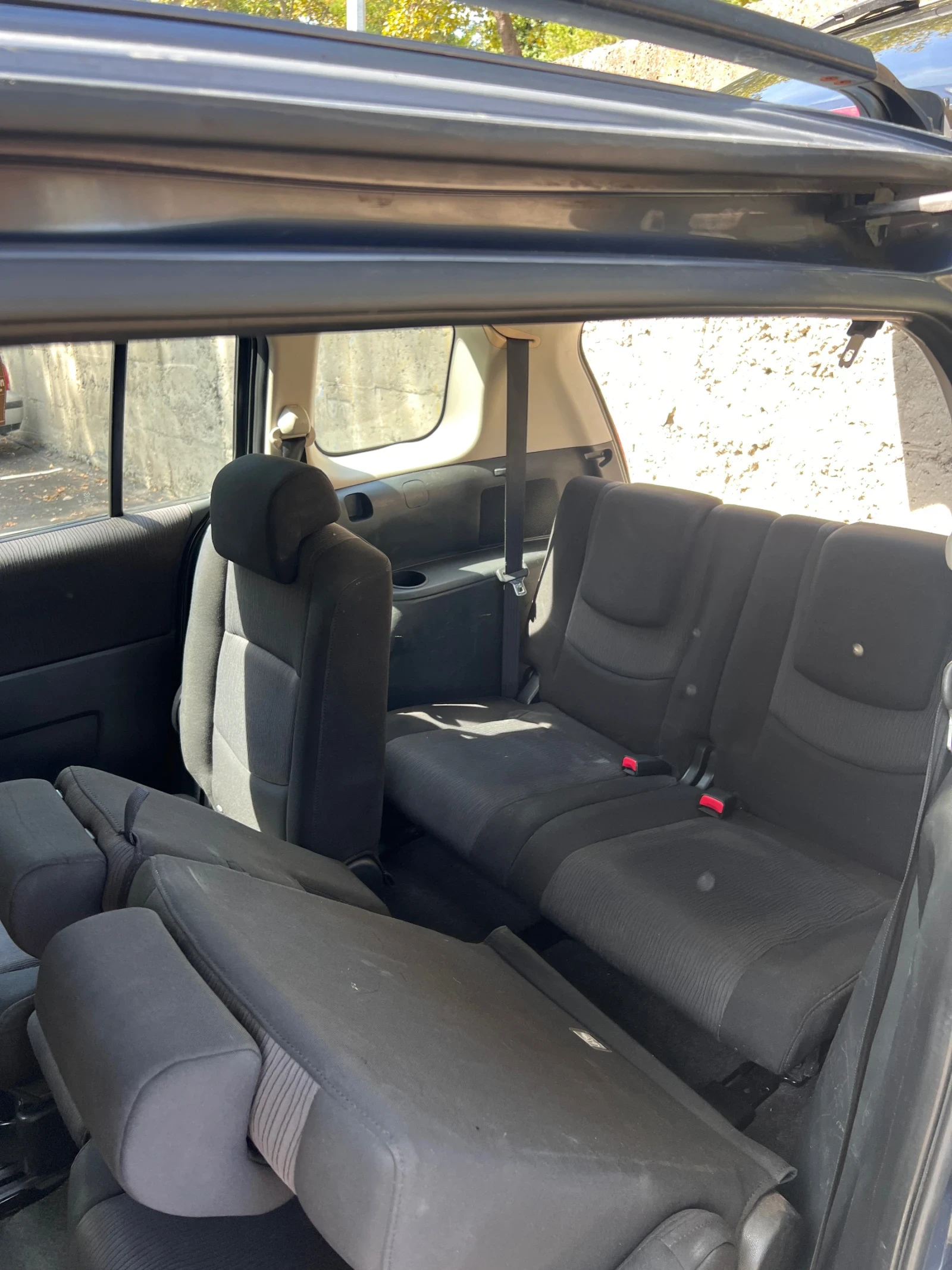 Mazda 5 1.8i, снимка 10 - Автомобили и джипове - 55970546