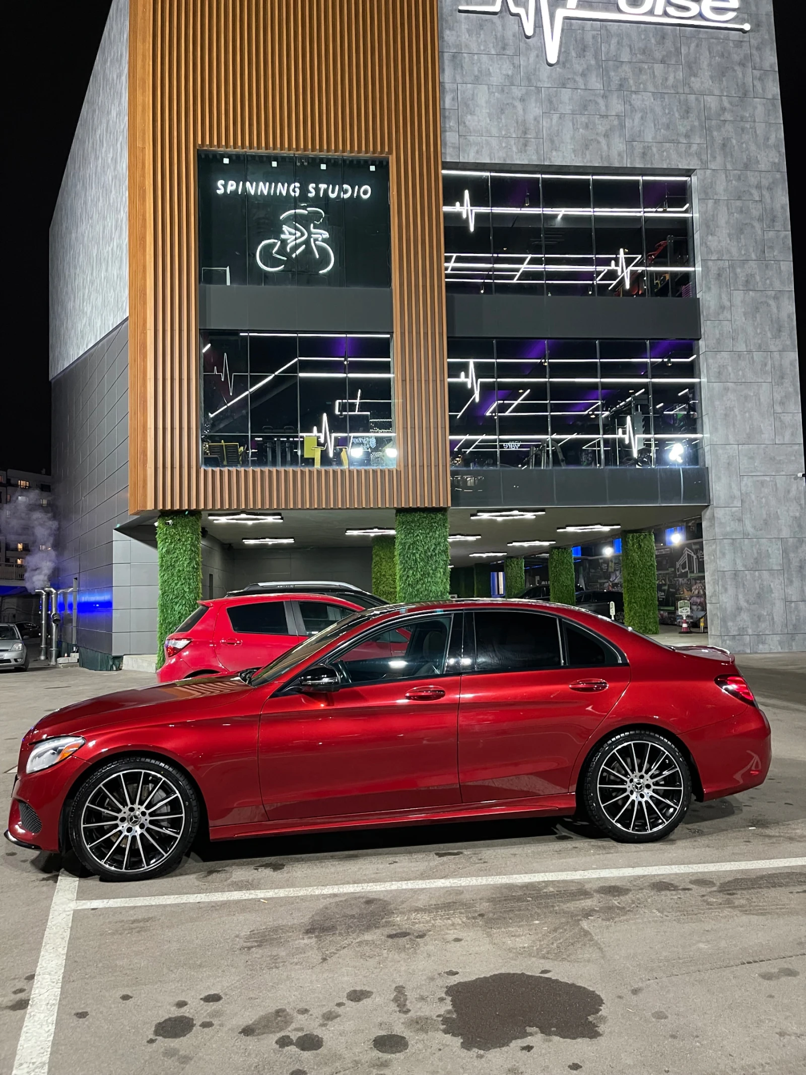 Mercedes-Benz C 300, снимка 6 - Автомобили и джипове - 56076974