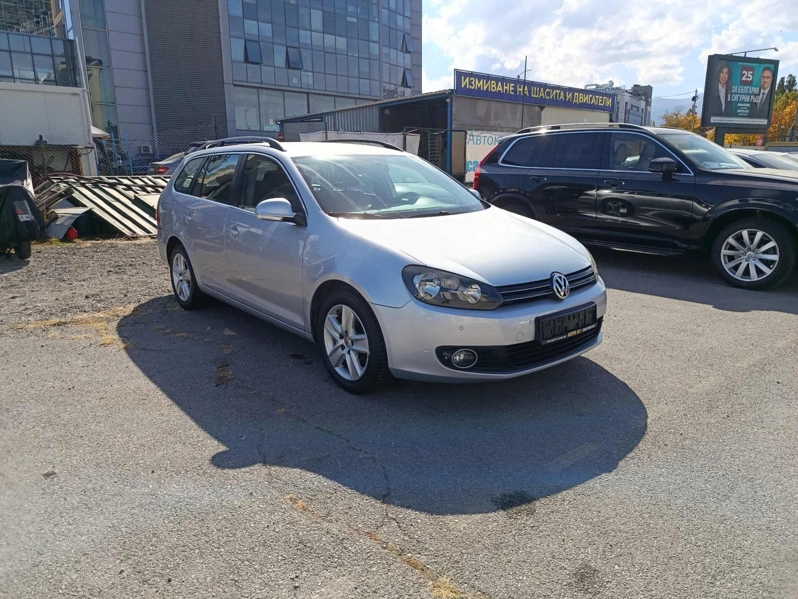 VW Golf 1.6 TDI HIGH LINE, снимка 5 - Автомобили и джипове - 56440449