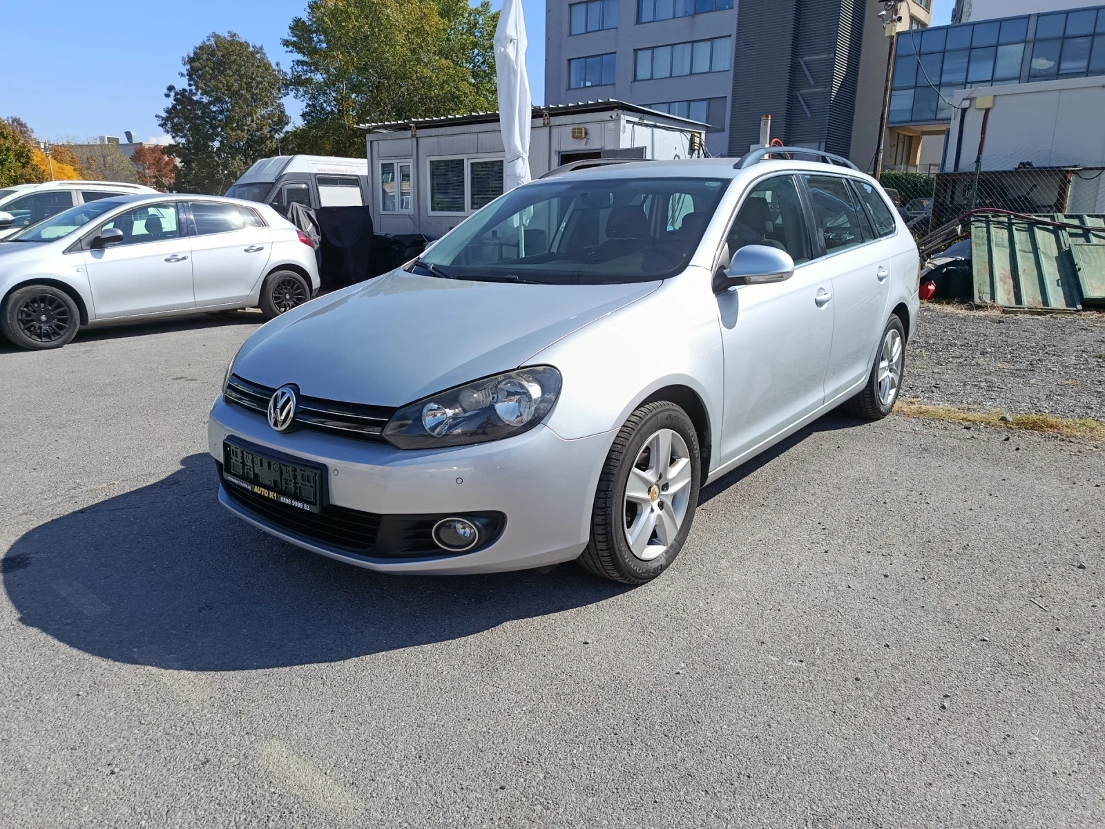 VW Golf 1.6 TDI HIGH LINE, снимка 2 - Автомобили и джипове - 56440449