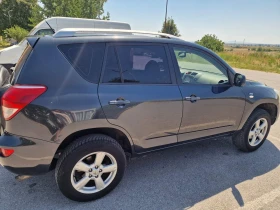 Toyota Rav4 2.2 136 к.с.D4d, снимка 8