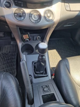 Toyota Rav4 2.2 136 к.с.D4d, снимка 9
