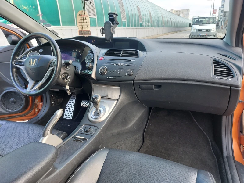 Honda Civic AUTOMATIC ПАНОРАМА КОЖА ГАЗ-БЕНЗИН LANDI-RENZO, снимка 12 - Автомобили и джипове - 51994254