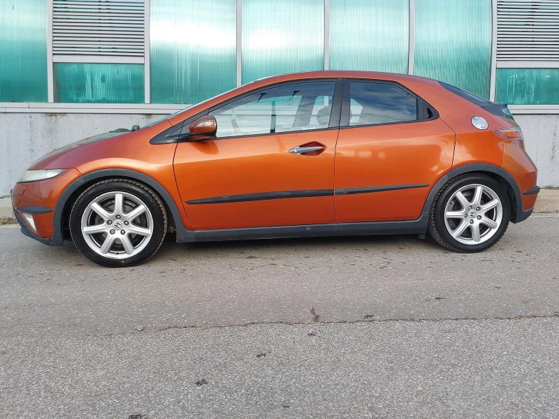 Honda Civic AUTOMATIC ПАНОРАМА КОЖА ГАЗ-БЕНЗИН LANDI-RENZO, снимка 4 - Автомобили и джипове - 51994254