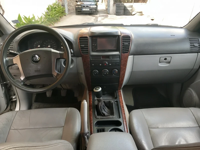 Kia Sorento, снимка 6 - Автомобили и джипове - 47247909