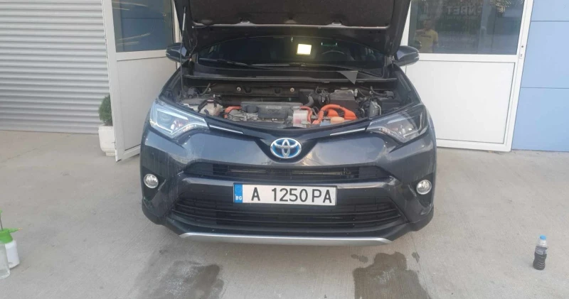 Toyota Rav4 2.5 hybrid, снимка 4 - Автомобили и джипове - 47932082