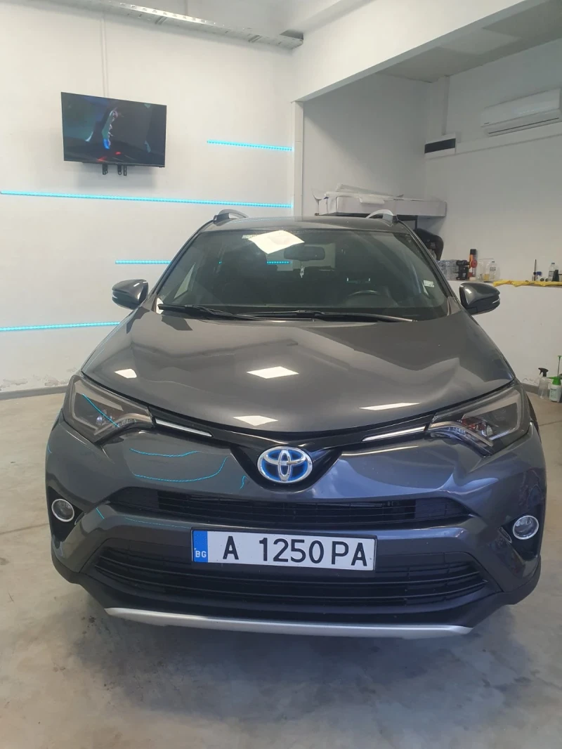 Toyota Rav4 2.5 hybrid, снимка 3 - Автомобили и джипове - 47932082