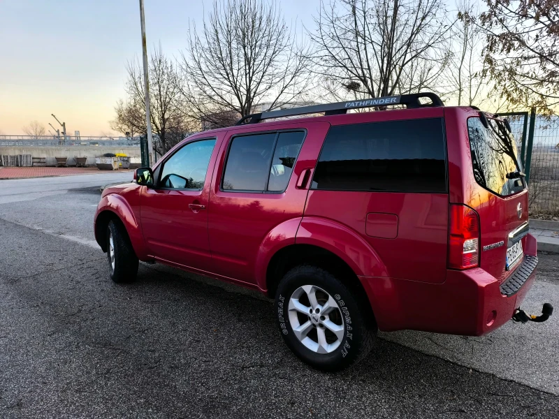 Nissan Pathfinder 2.5 DCI, снимка 6 - Автомобили и джипове - 49509799