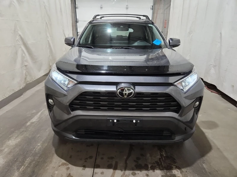 Toyota Rav4 XLE* Подгрев* Камера* Шибидах, снимка 3 - Автомобили и джипове - 52317622