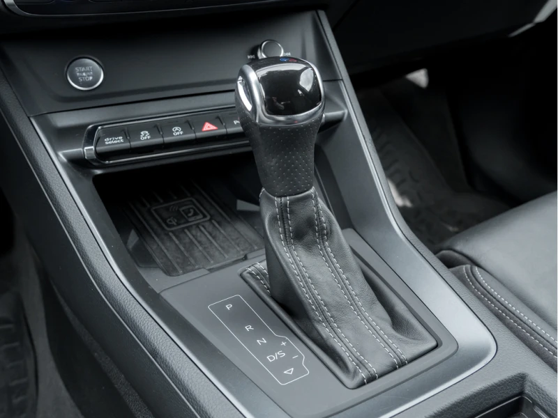 Audi Q5 TFSI quattro Technik NEW BRAKES | S LINE SPORT, снимка 16 - Автомобили и джипове - 53164191