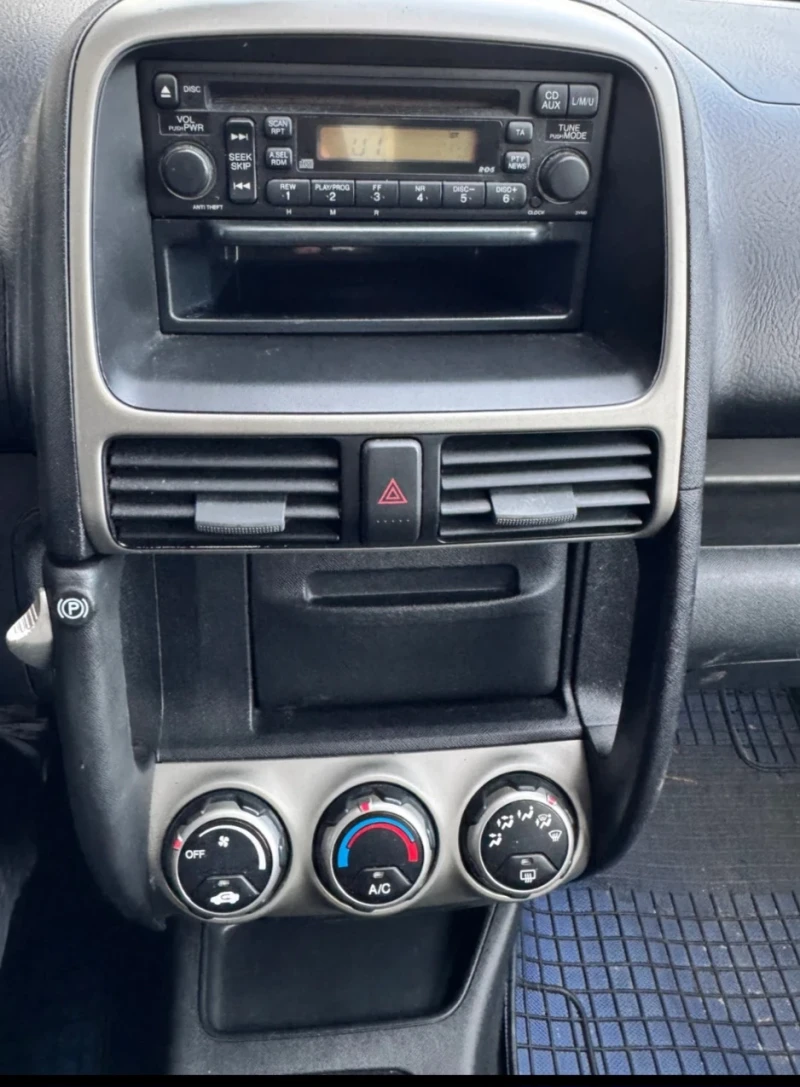 Honda Cr-v 2.0 i, снимка 8 - Автомобили и джипове - 53386330