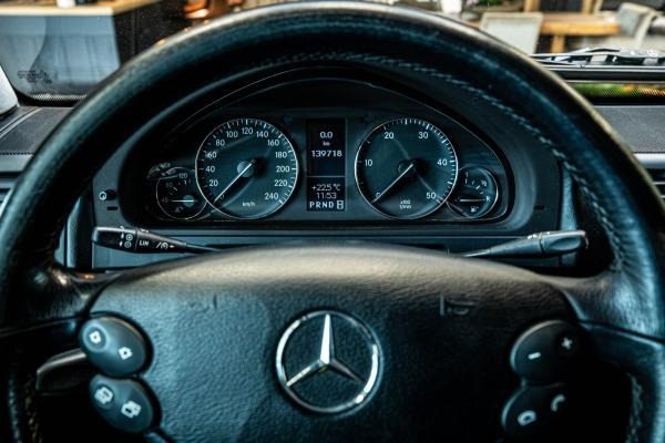Mercedes-Benz G 350 AMG, снимка 2 - Автомобили и джипове - 45457798