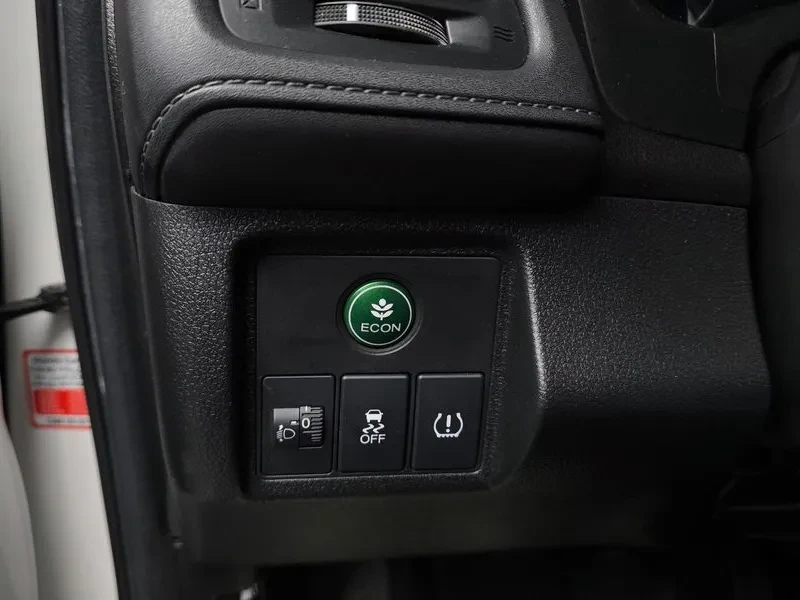 Honda Hr-v 1.8, снимка 17 - Автомобили и джипове - 56303788
