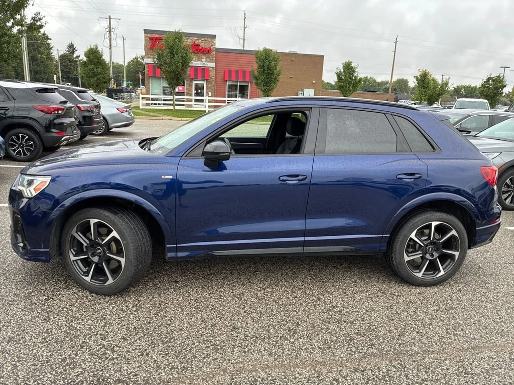 Audi Q3 * Progressiv * CARFAX * БЕЗ ПЪРВОНАЧАЛНА ВНОСКА - изображение 2