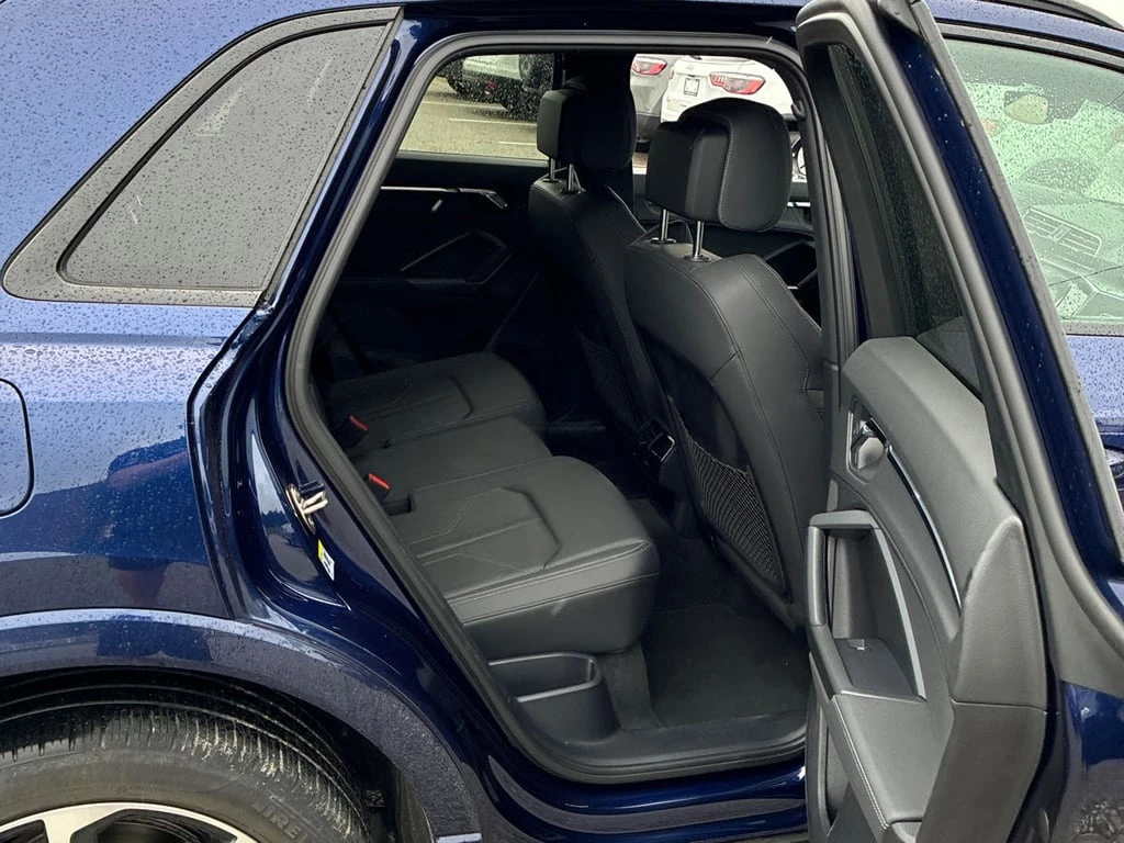 Audi Q3 * Progressiv * CARFAX * БЕЗ ПЪРВОНАЧАЛНА ВНОСКА - изображение 10