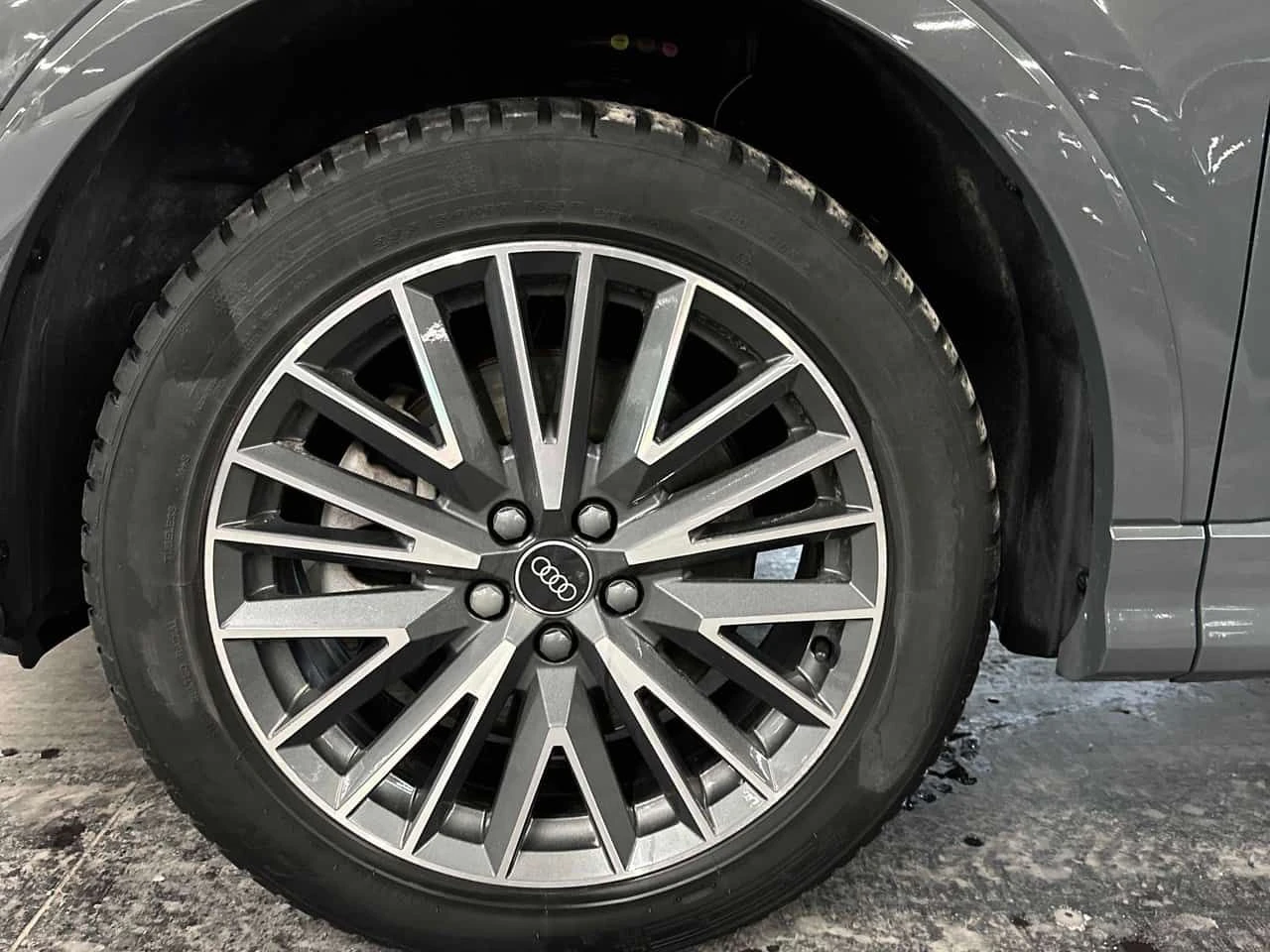 Audi Q3 * Komfort 45 TFSI quattro * CARFAX * ���� �� �� | Mobile.bg � ����������� 11