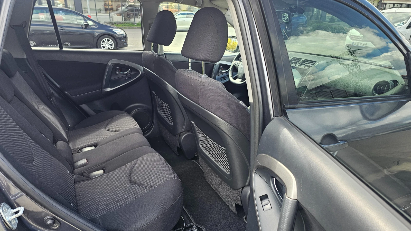 Toyota Rav4 Газова уредба, снимка 9 - Автомобили и джипове - 54197184