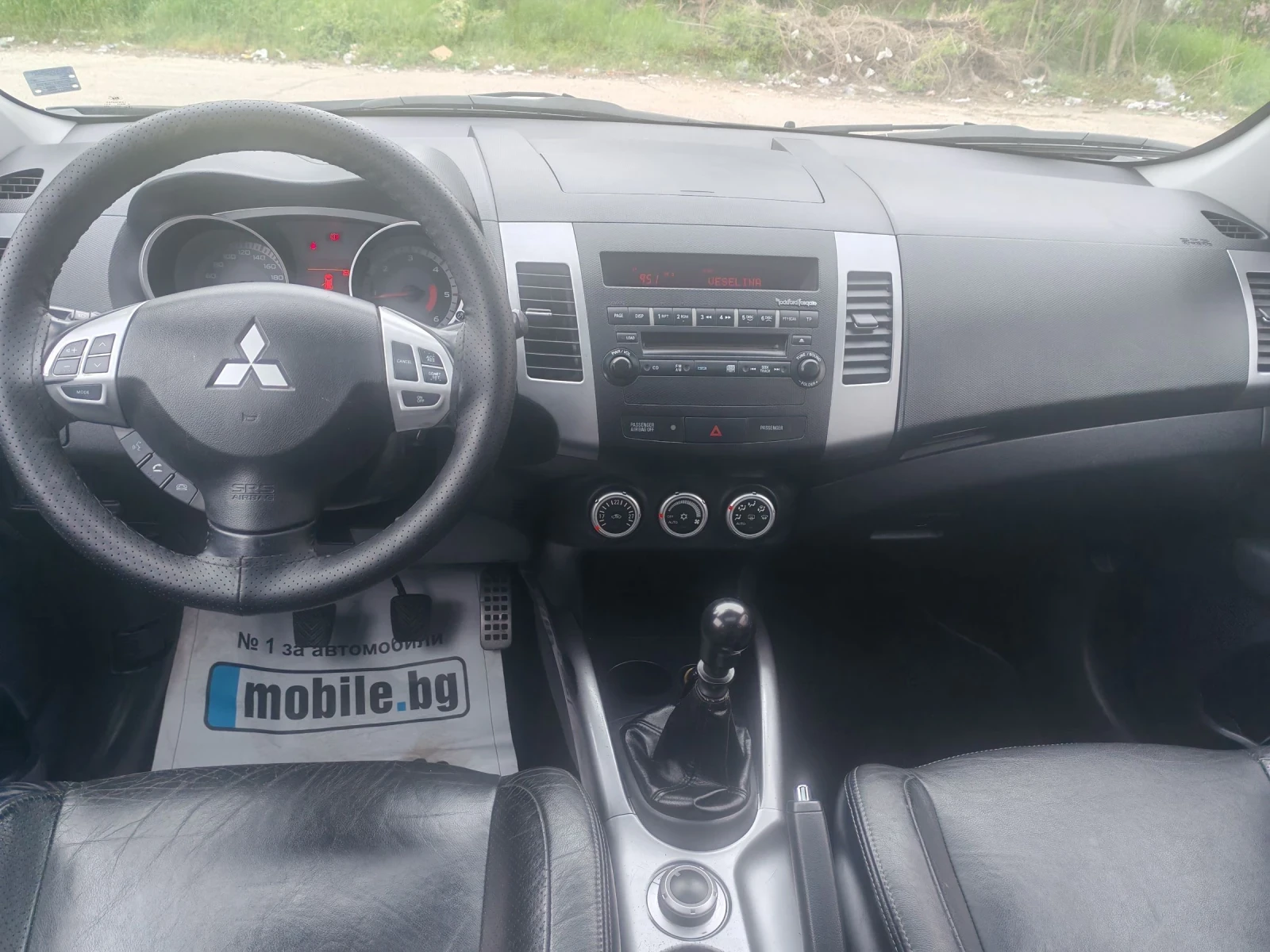 Mitsubishi Outlander 2.0TDI 140KS 4X4, снимка 17 - Автомобили и джипове - 54371424
