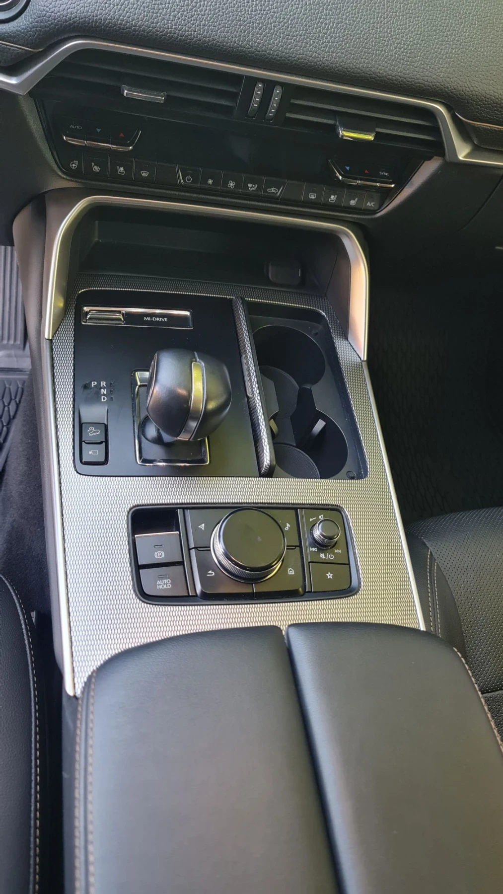 Mazda CX-60, снимка 13 - Автомобили и джипове - 55615301