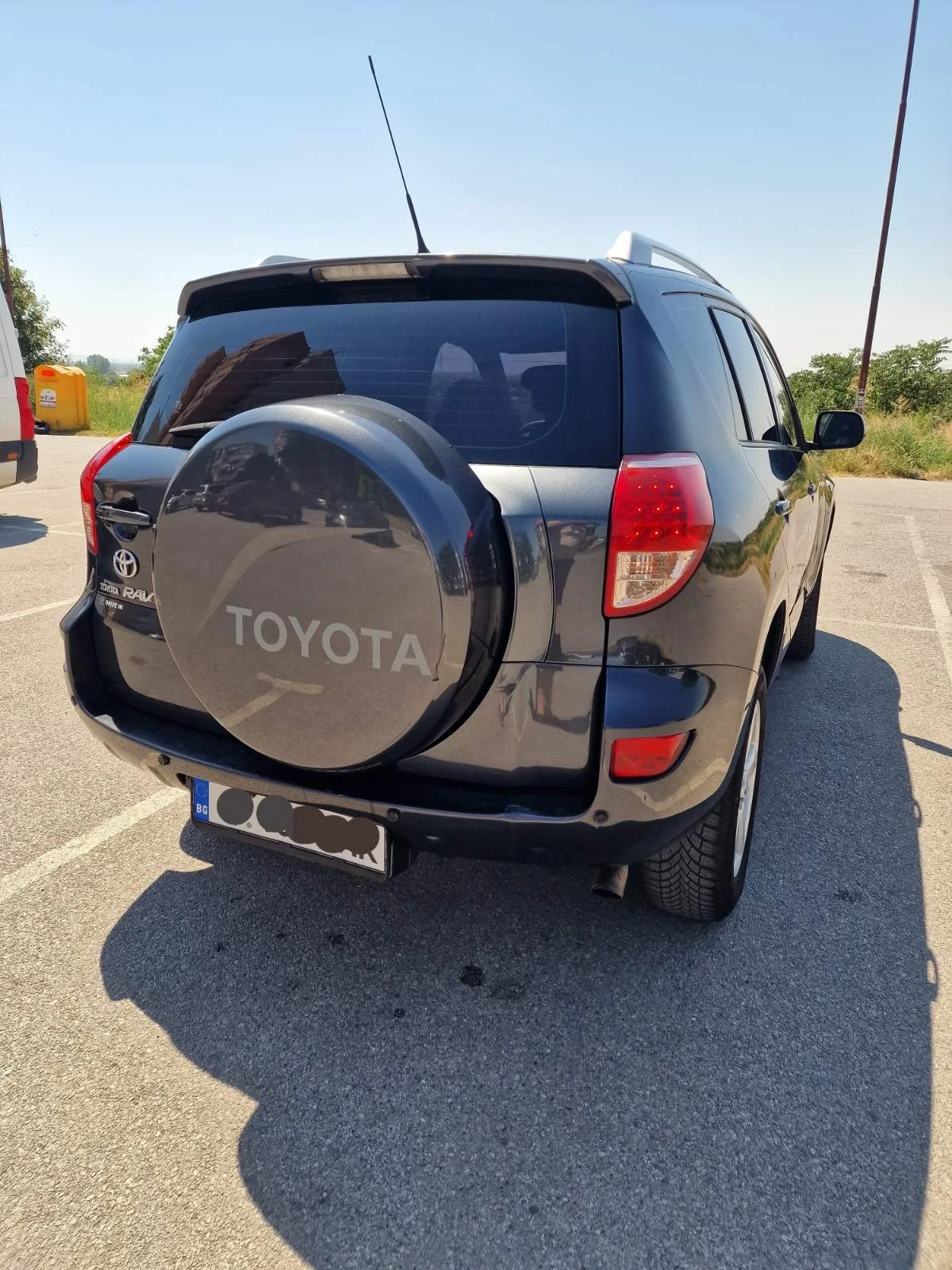 Toyota Rav4 2.2 136 к.с.D4d, снимка 5 - Автомобили и джипове - 55927669
