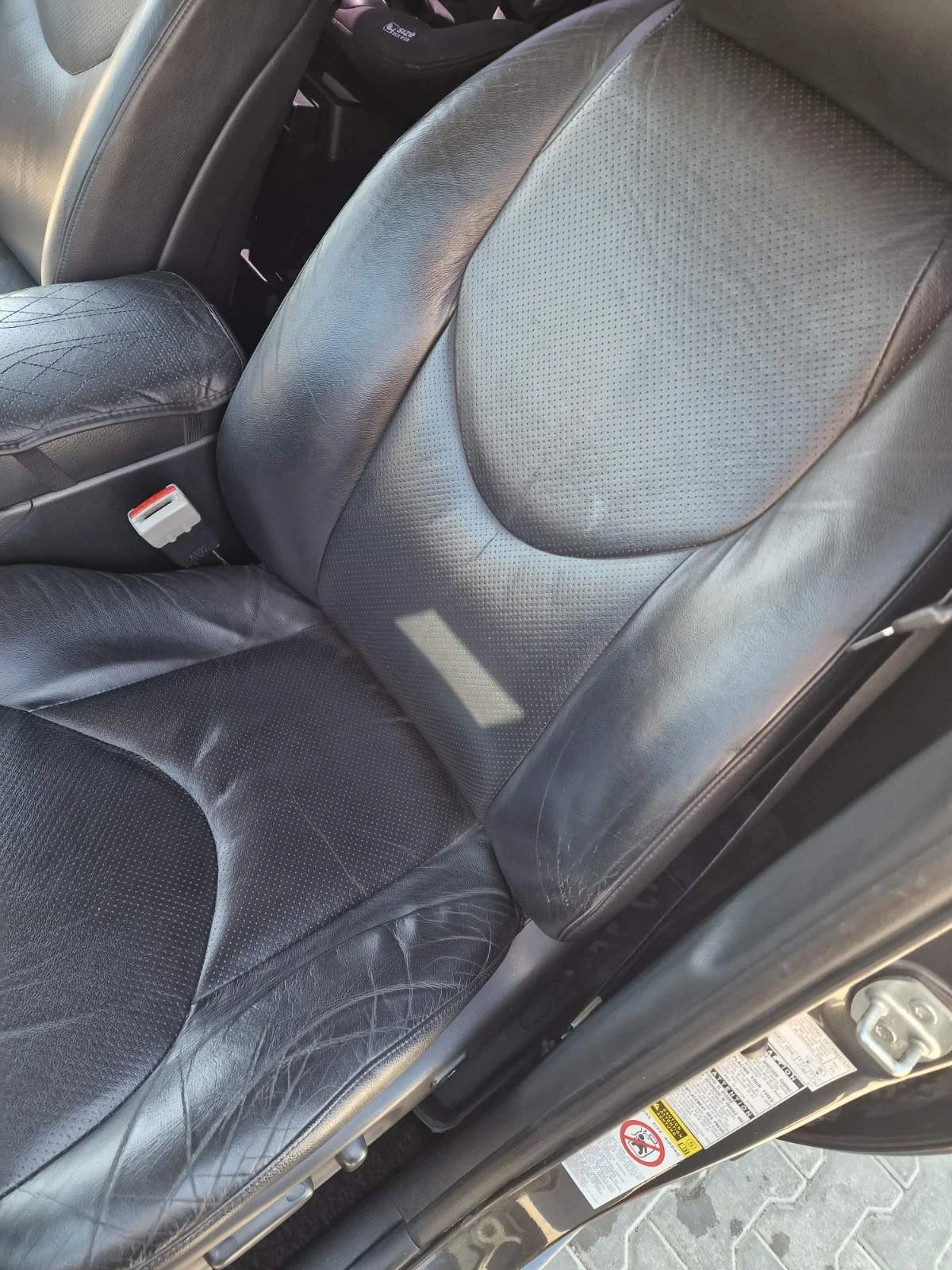 Toyota Rav4 2.2 136 к.с.D4d, снимка 11 - Автомобили и джипове - 55927669