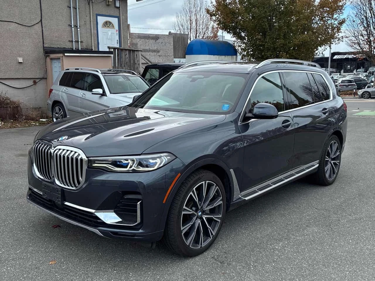 BMW X7 xDrive40i * CARFAX * ВАКУУМ * ЛАЗЕРИ * АВТОКРЕДИТ 