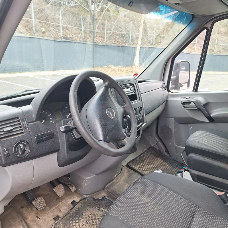 Mercedes-Benz Sprinter 311, снимка 5 - Бусове и автобуси - 48174110