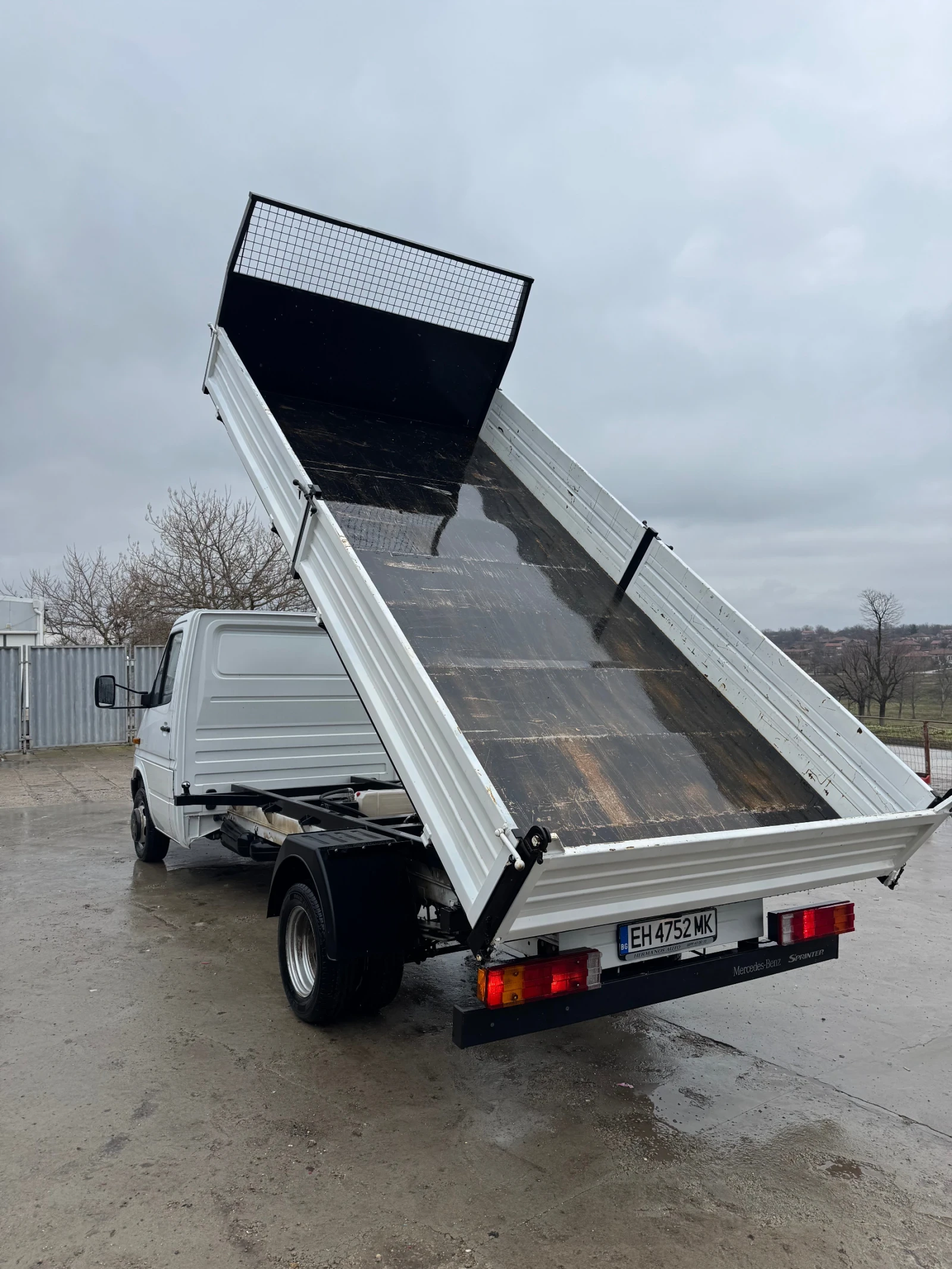 Mercedes-Benz 413, снимка 3 - Бусове и автобуси - 56324416