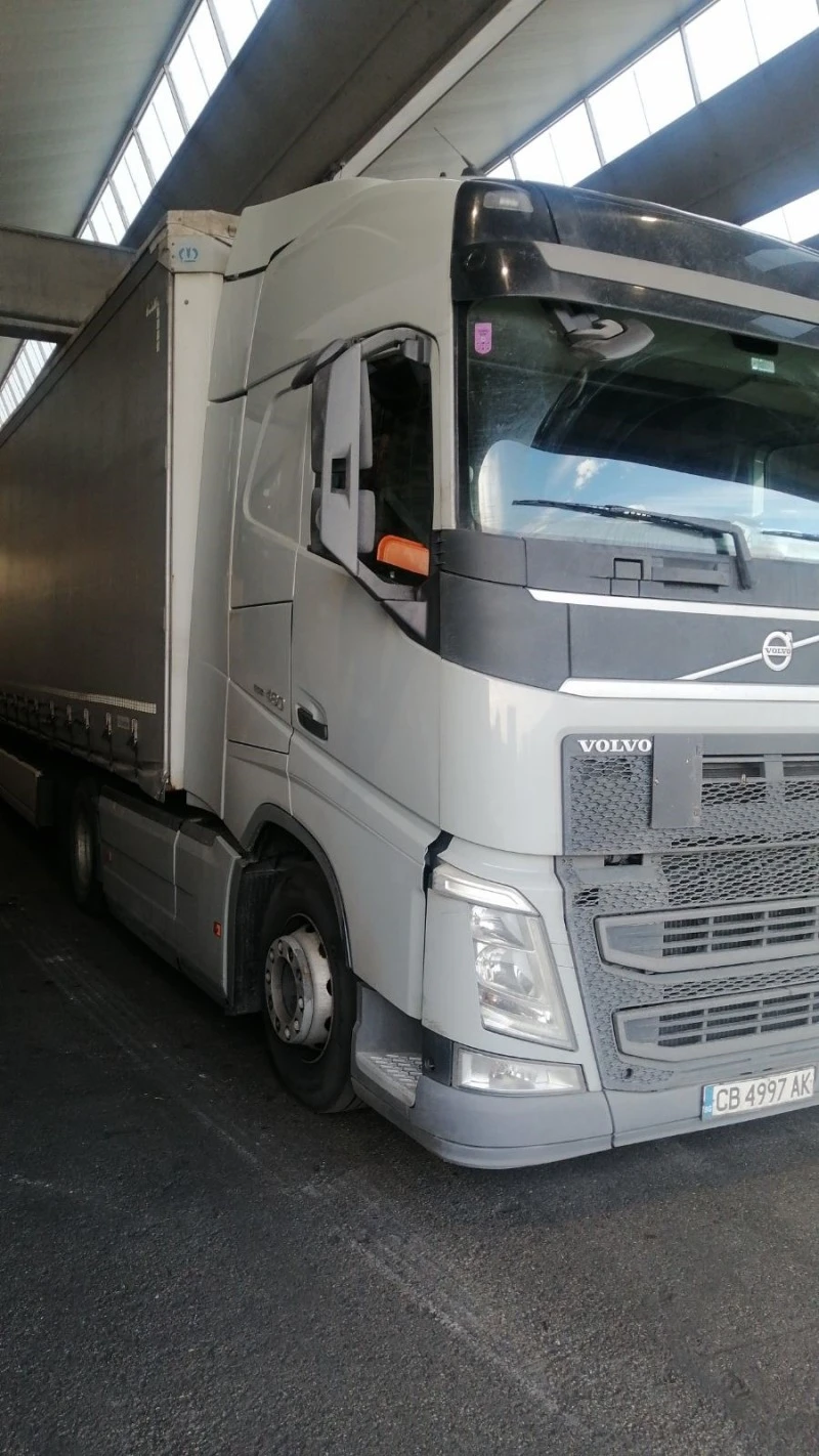 Volvo Fh, снимка 3 - Камиони - 47446440